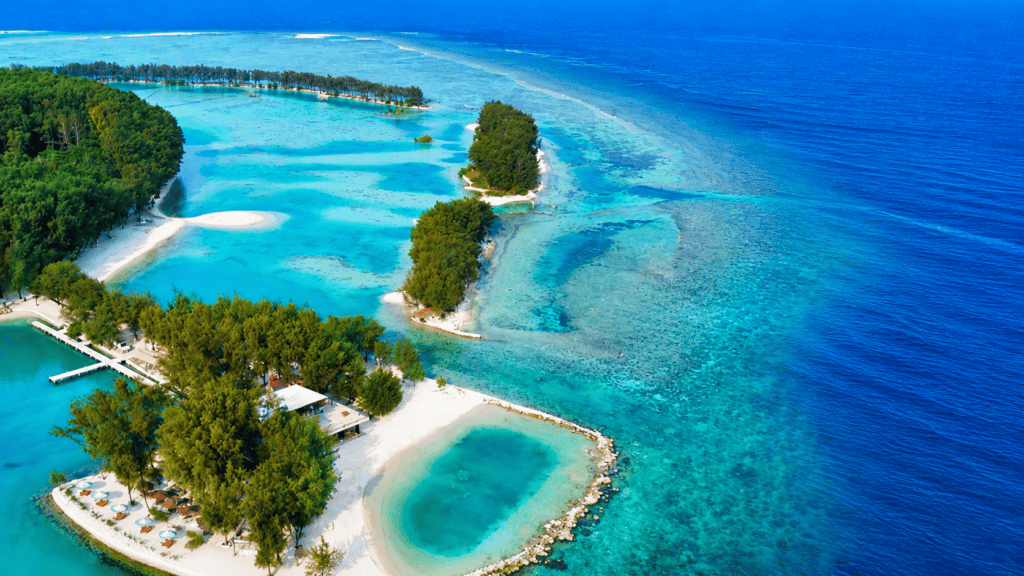 batu mera pulau payung